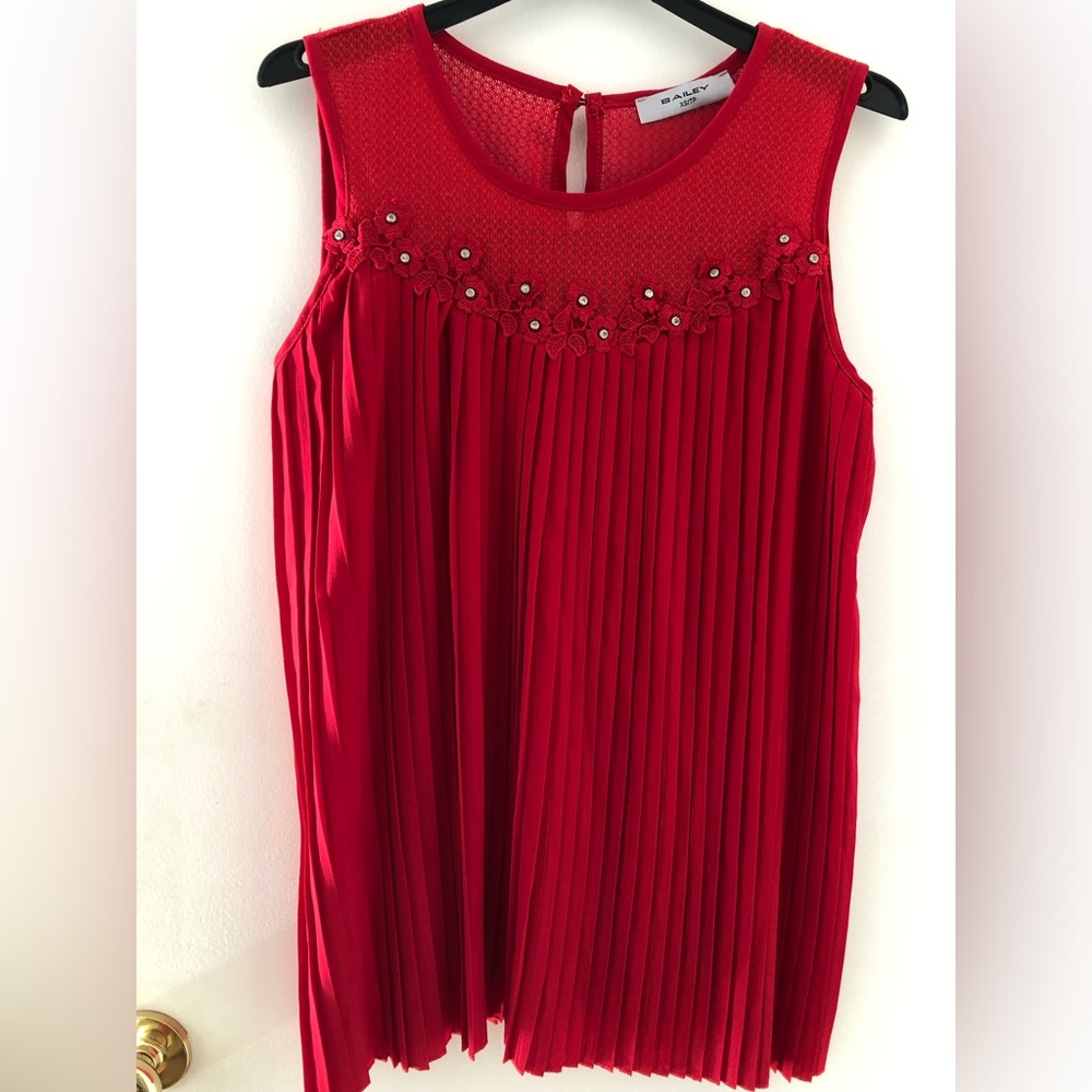 Elegant Red Sleeveless Blouse